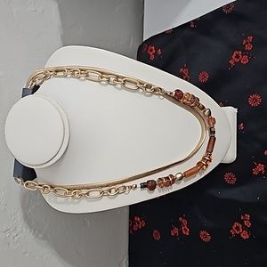 Universal thread double layer necklace NWT